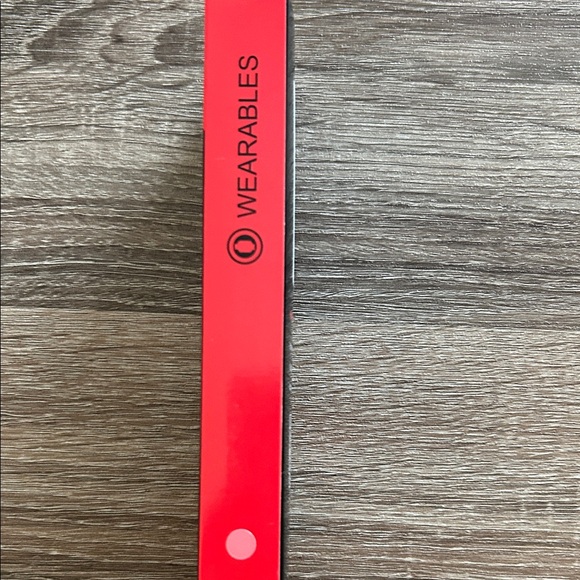 Advanced Smartwatch with Black Band - Picture 5 of 5